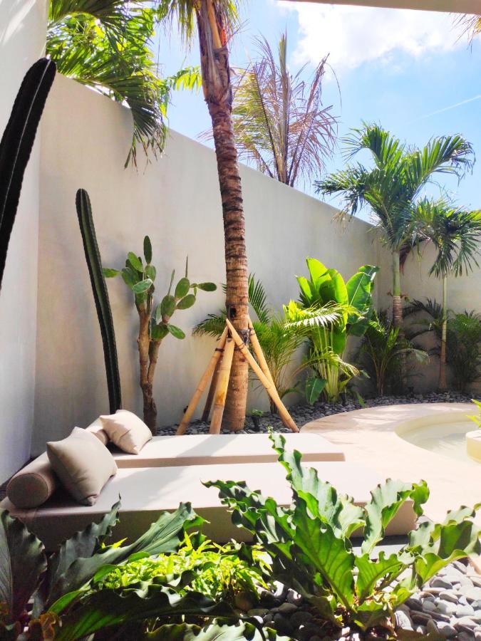 Villa Feh Bali By House Of Winds - Neo Tropical Eden Near Canggu Kerobokan Exteriör bild