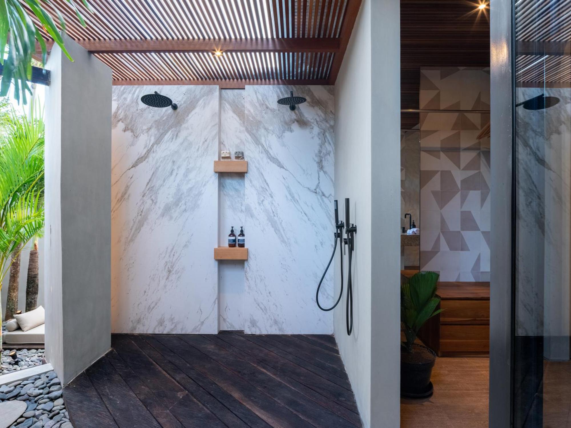 Villa Feh Bali By House Of Winds - Neo Tropical Eden Near Canggu Kerobokan Exteriör bild