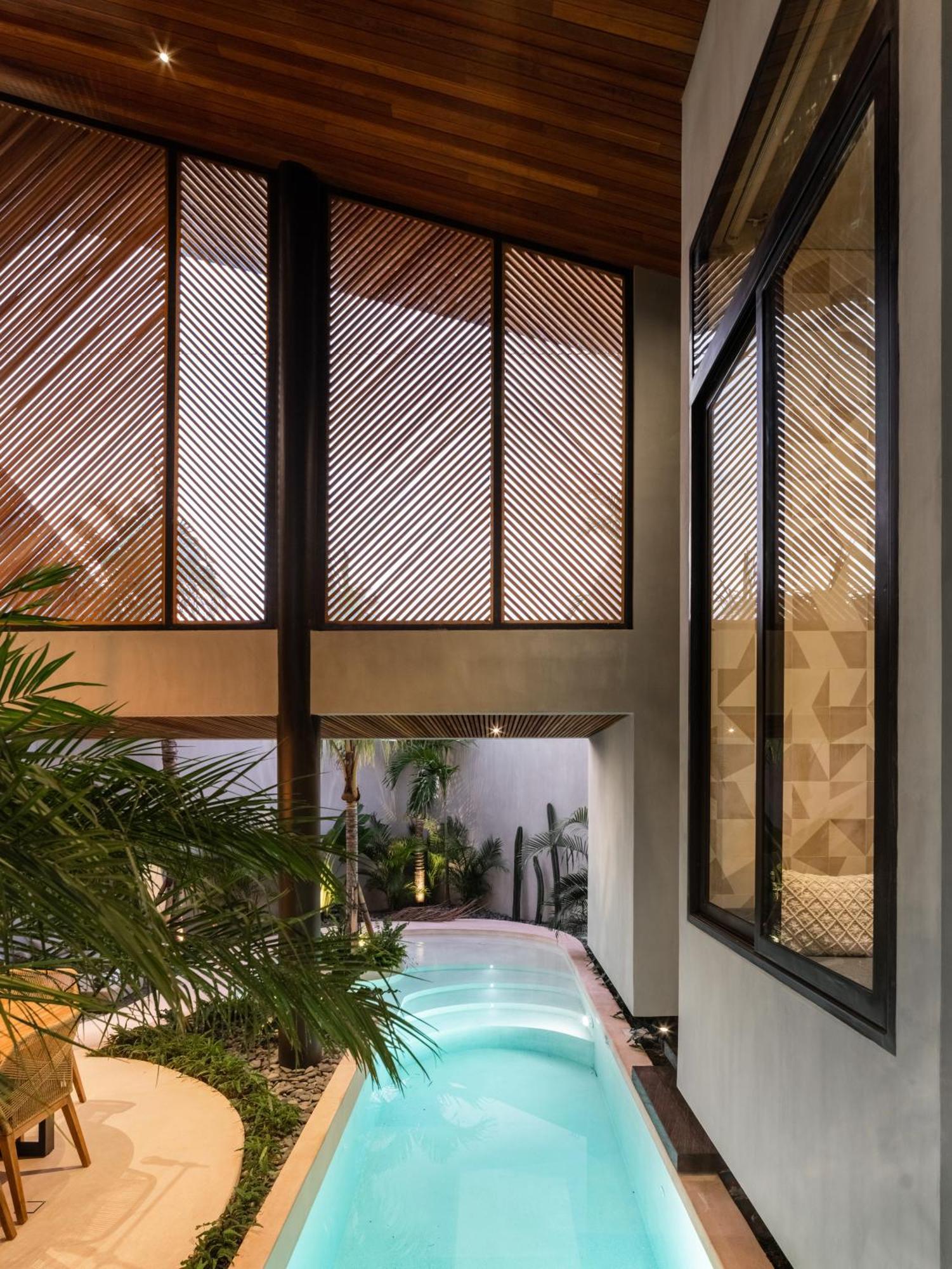 Villa Feh Bali By House Of Winds - Neo Tropical Eden Near Canggu Kerobokan Exteriör bild